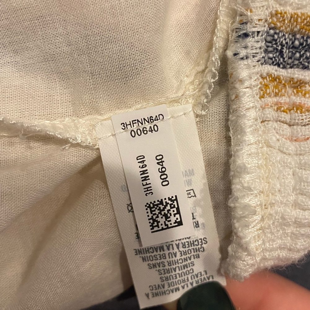 Womens small AERIE skirt. 100% cotton. Worn maybe 2 times